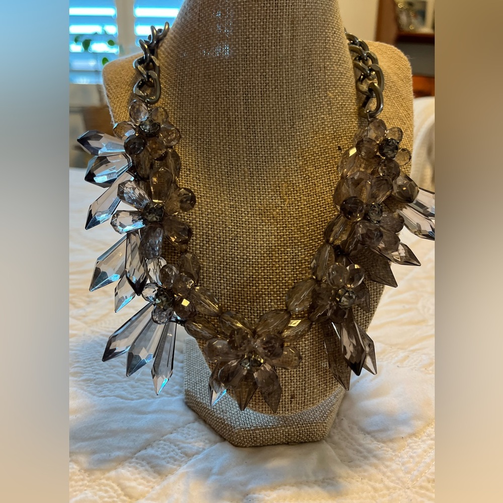 Glass looking statement necklace